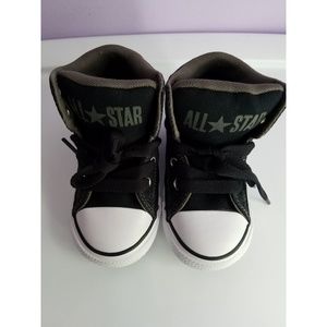 Brand new toddler converse size 7